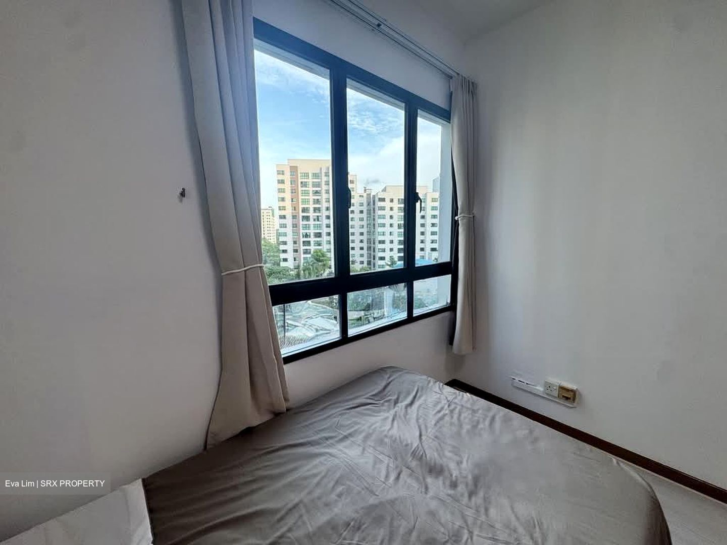 Woodsvale (D25), Condominium #586249561